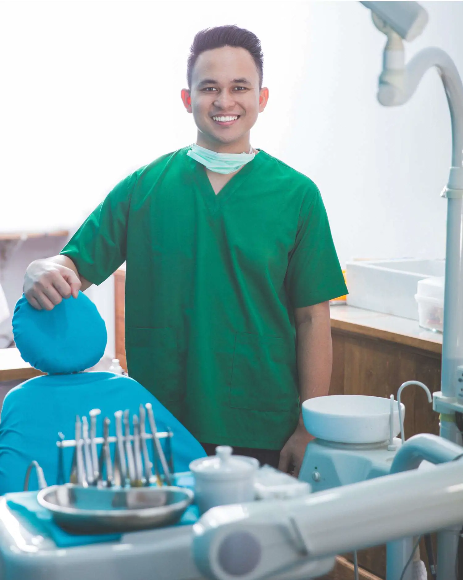 How do I Recruit an Associate Dentist? (updated 2021)